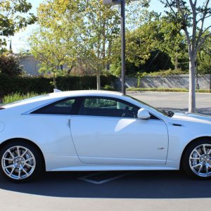 2012 Cadillac CTS-V Coupe - White Diamond Tricoat