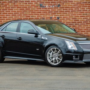 2010 Cadillac CTS-V in Black Raven